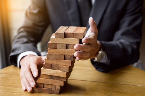 Robust Risk Management